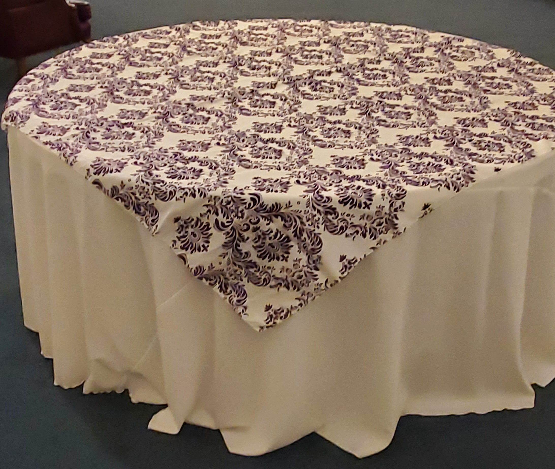 table-sq.purpledamask